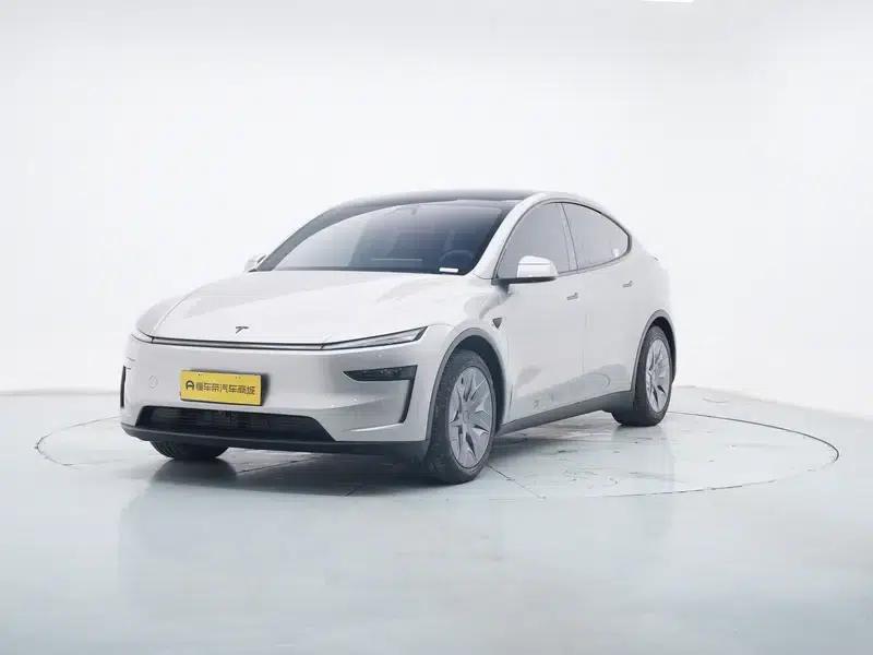 Model Y L 2026 Standard Edition — миниатюра 1