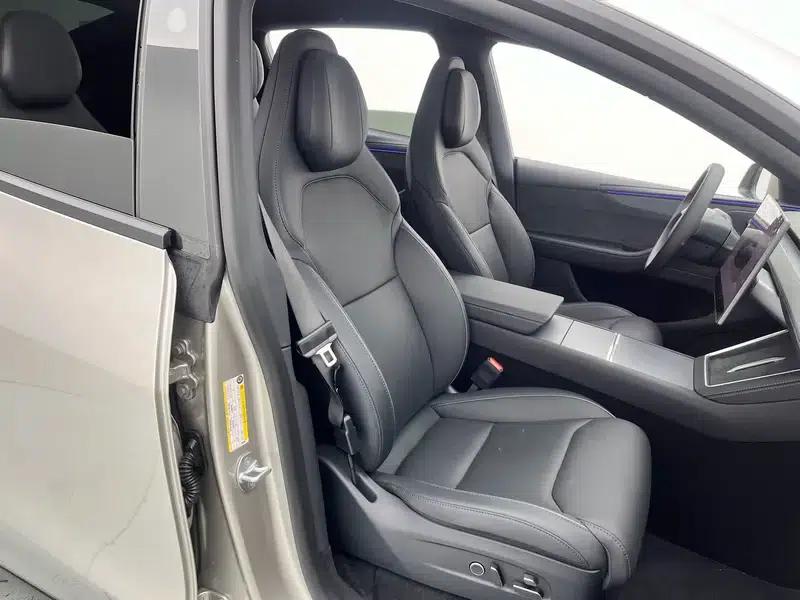 Model Y L 2026 Standard Edition — миниатюра 22