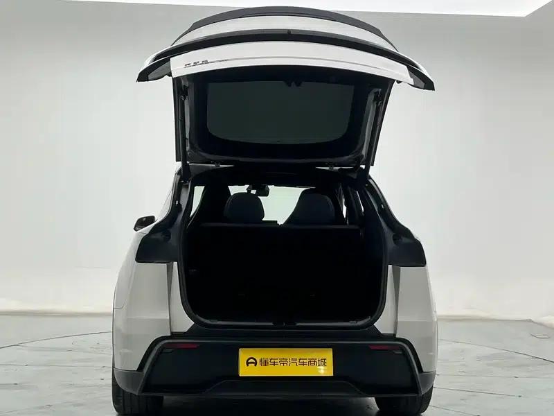 Model Y L 2026 Standard Edition — миниатюра 29