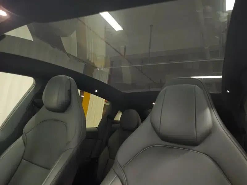 Model Y L 2026 Standard Edition — миниатюра 19
