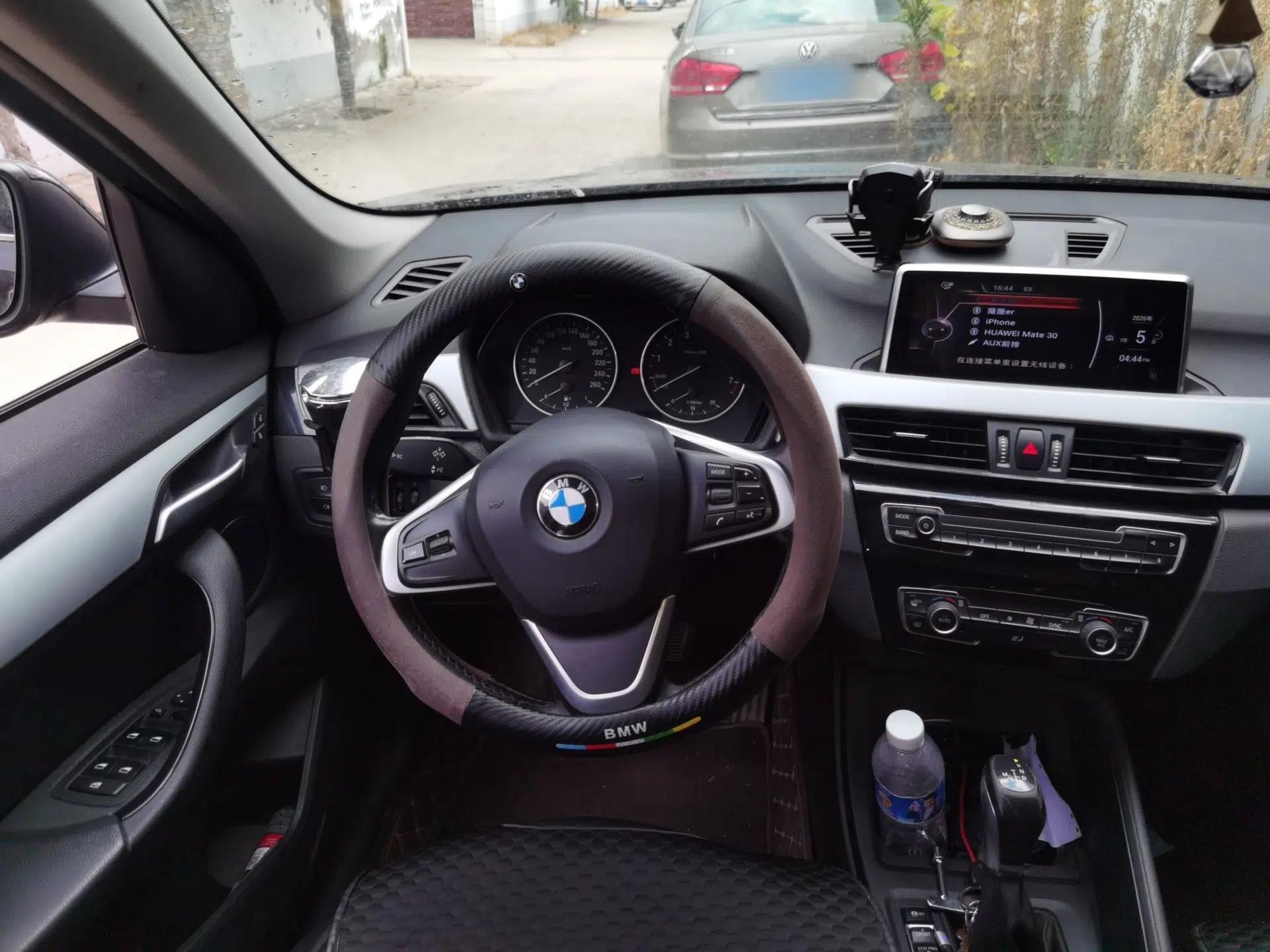 BMW X1 2016 sDrive18Li Fashion Model — миниатюра 10