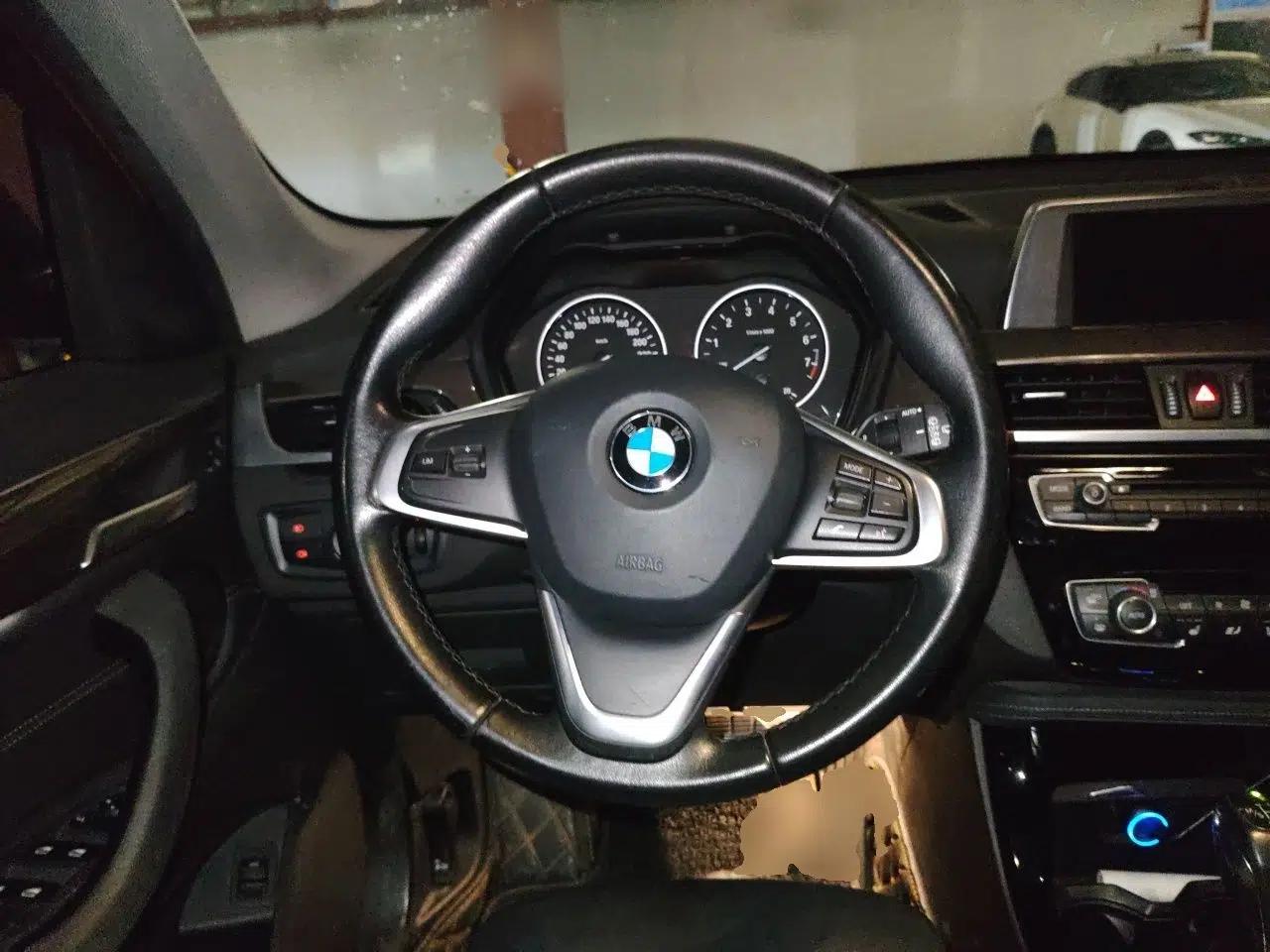 BMW X1 2016 sDrive18Li Luxury Model — миниатюра 10