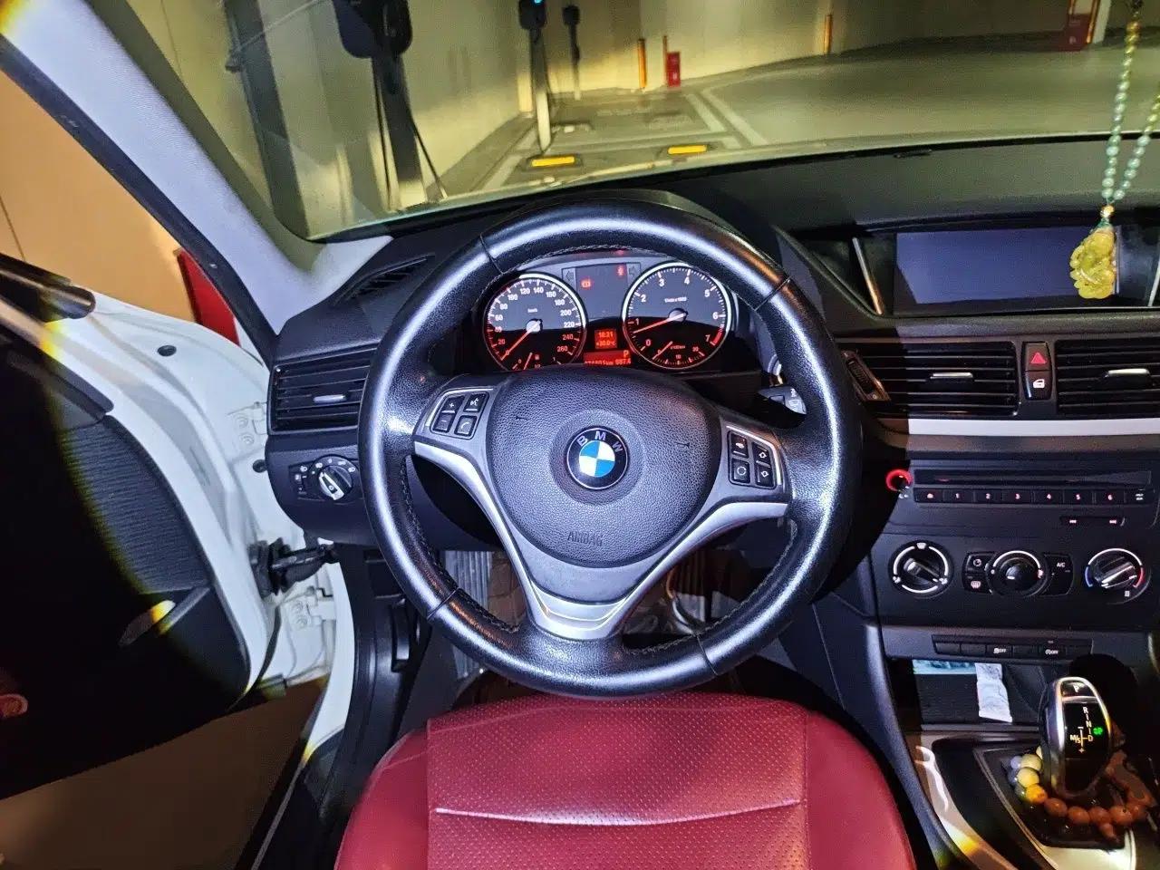 BMW X1 2014 sDrive18i Fashion Model — миниатюра 10