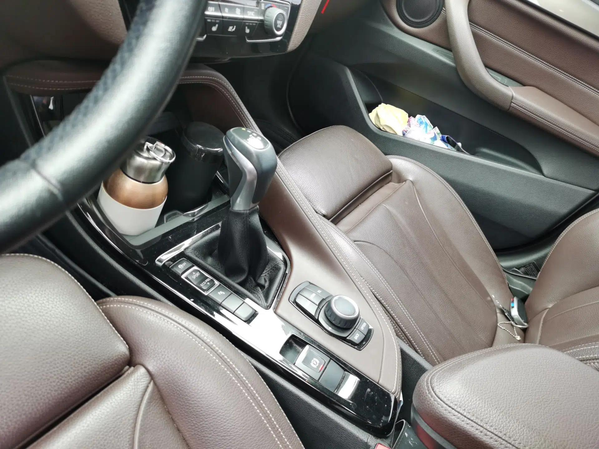 BMW X1 2016 sDrive18Li Luxury Model — миниатюра 14