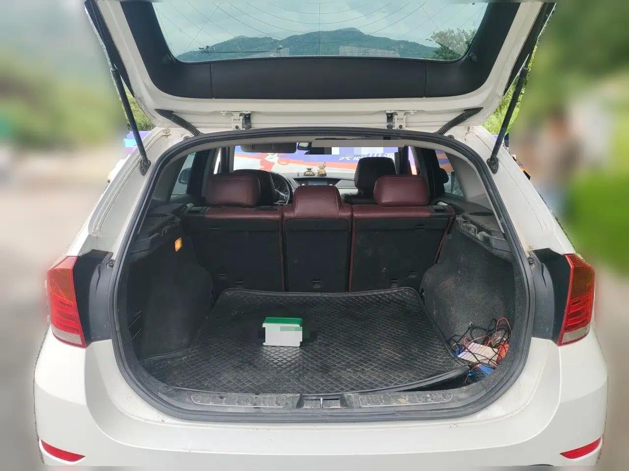 BMW X1 2014 sDrive18i Fashion Model — миниатюра 19