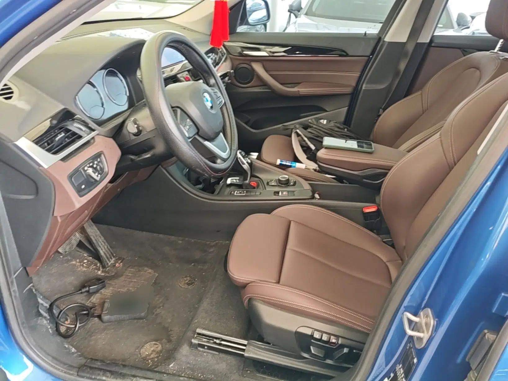 BMW X1 2020 sDrive20Li Fashion Model — миниатюра 17