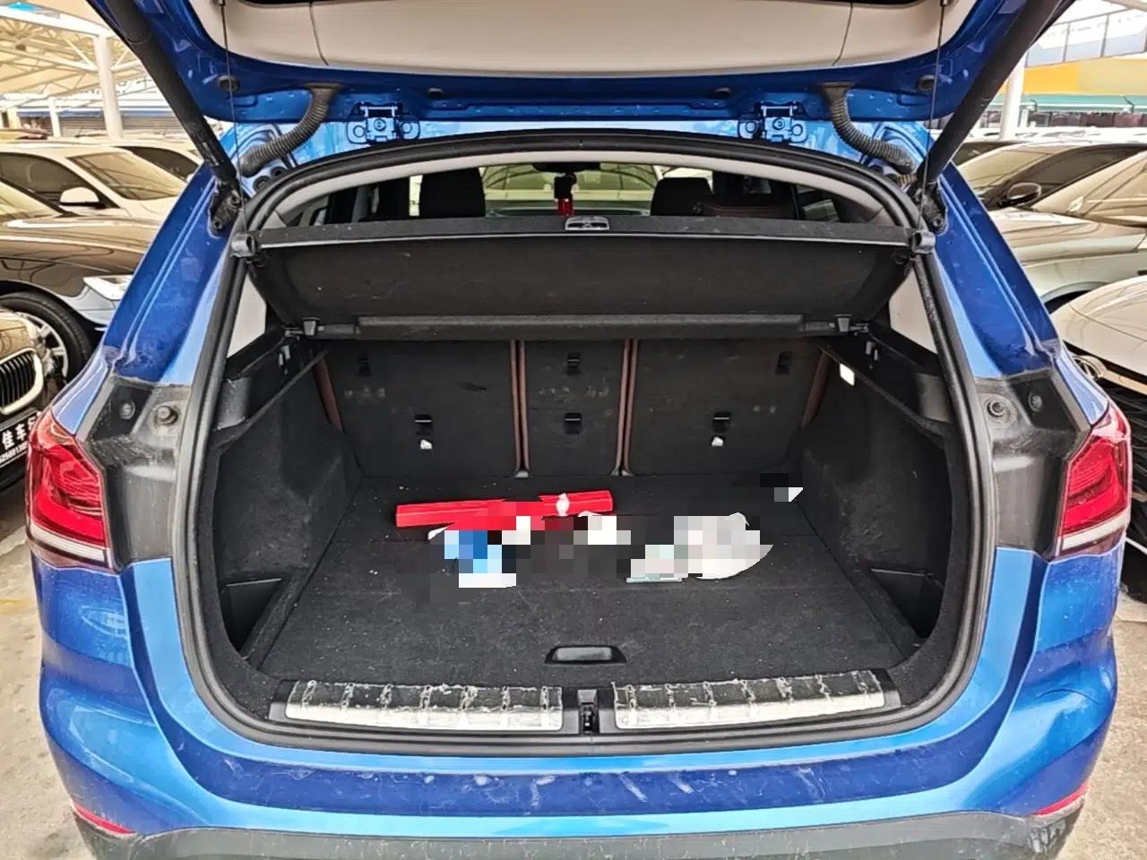 BMW X1 2020 sDrive20Li Fashion Model — миниатюра 22
