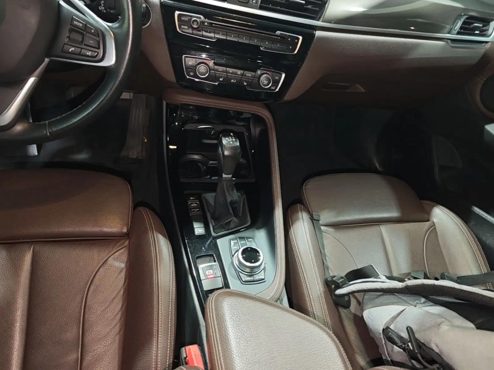 BMW X1 2018 xDrive20Li Luxury Edition — миниатюра 16
