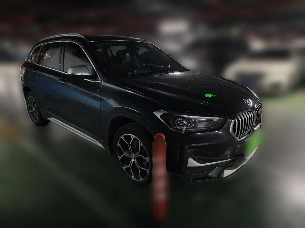 BMW X1 2021 Restyled sDrive20Li Premium Edition — миниатюра 3