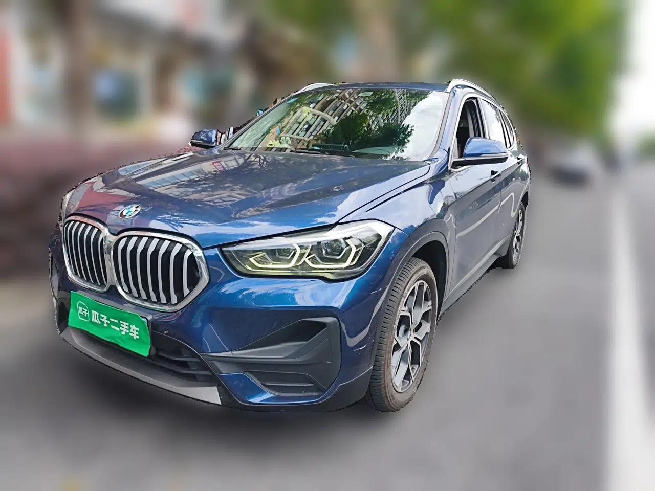 BMW X1 2020 sDrive25Li Leading Model — миниатюра 1