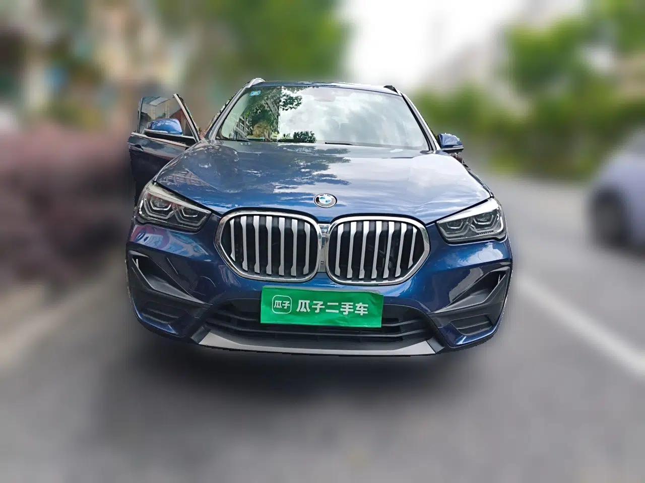 BMW X1 2020 sDrive25Li Leading Model — миниатюра 2