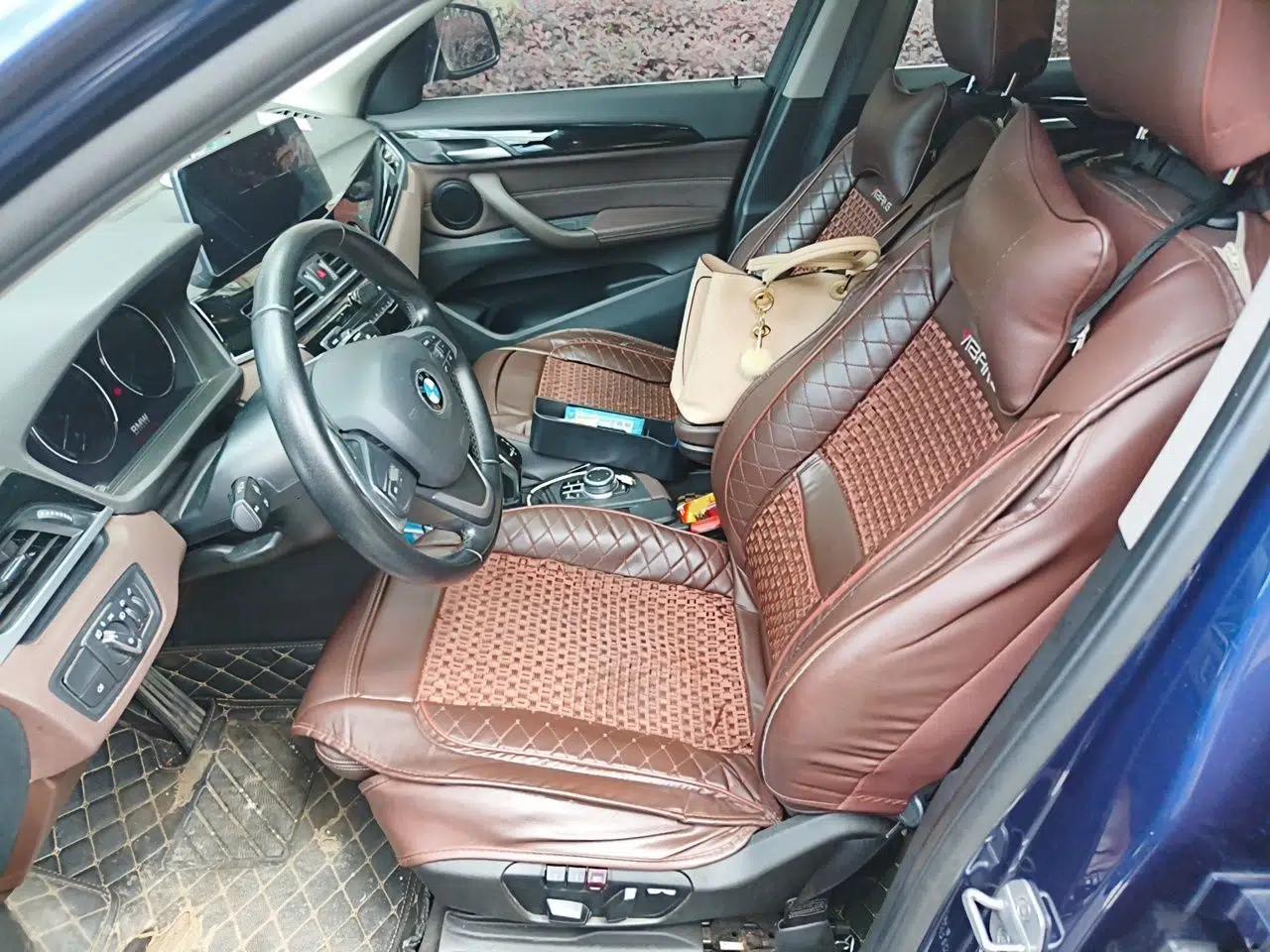 BMW X1 2020 sDrive25Li Leading Model — миниатюра 15
