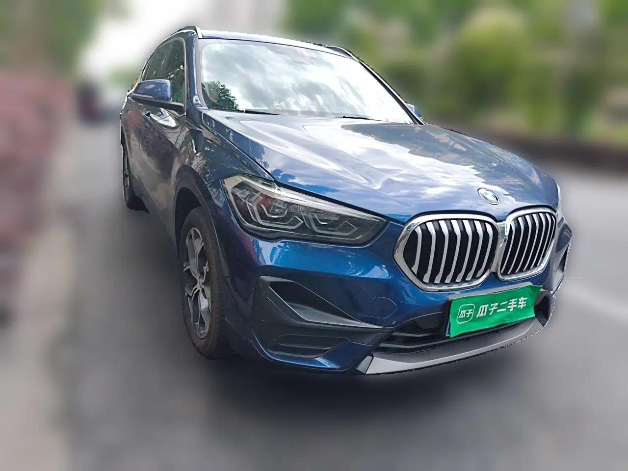 BMW X1 2020 sDrive25Li Leading Model — миниатюра 3