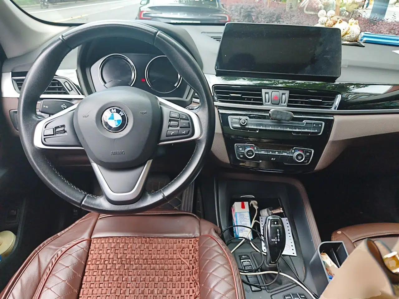 BMW X1 2020 sDrive25Li Leading Model — миниатюра 9