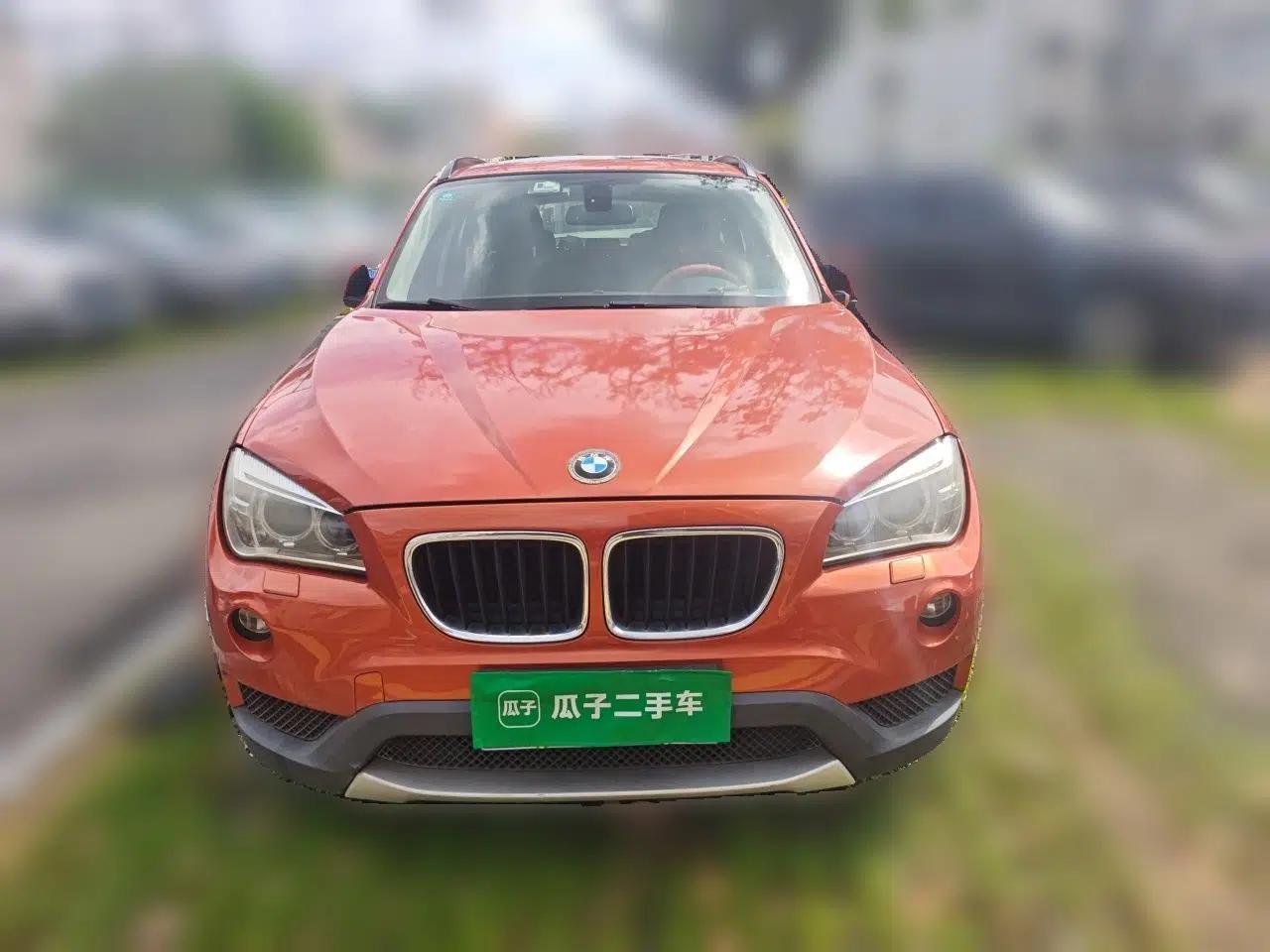 BMW X1 2012 sDrive18i Luxury Edition — миниатюра 2
