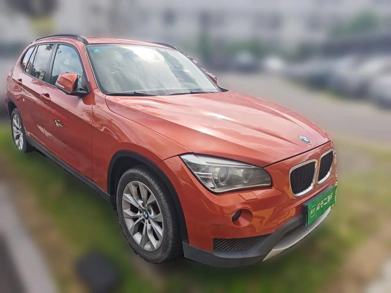 BMW X1 2012 sDrive18i Luxury Edition — миниатюра 3
