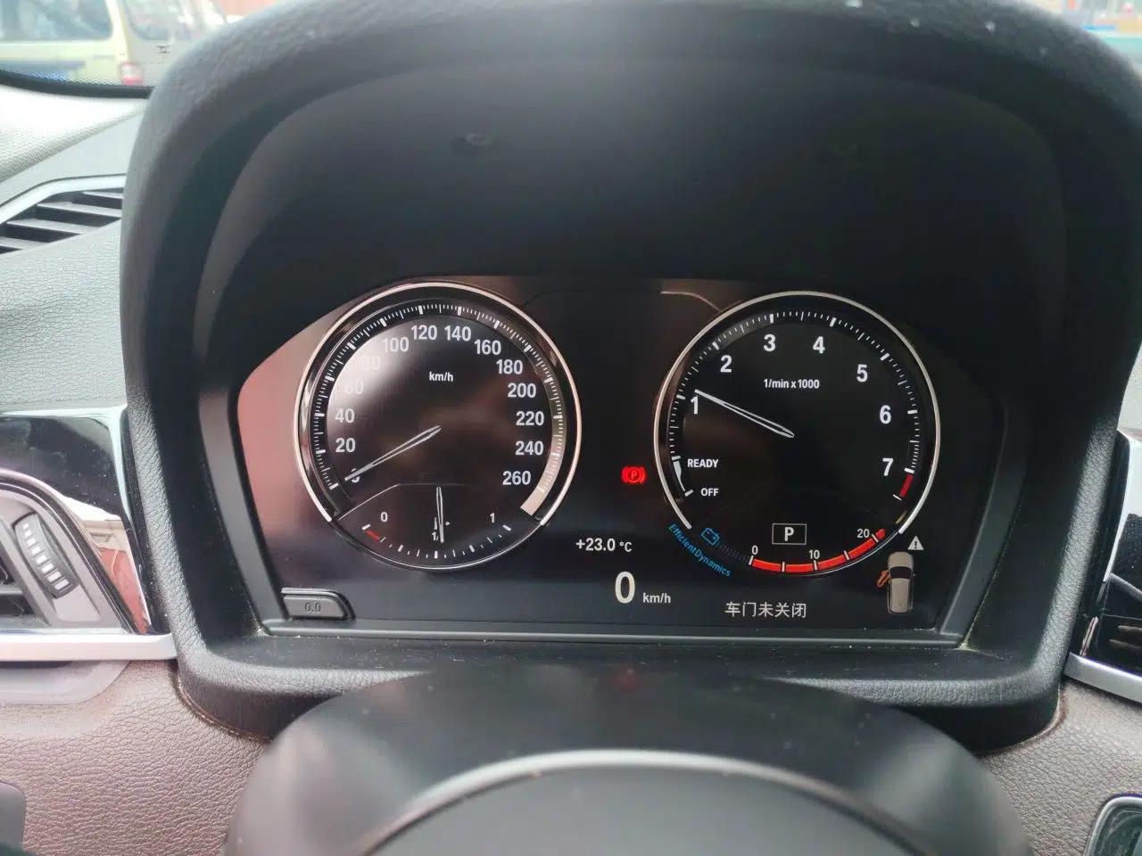 BMW X1 2022 sDrive25Li Leading Model — миниатюра 11