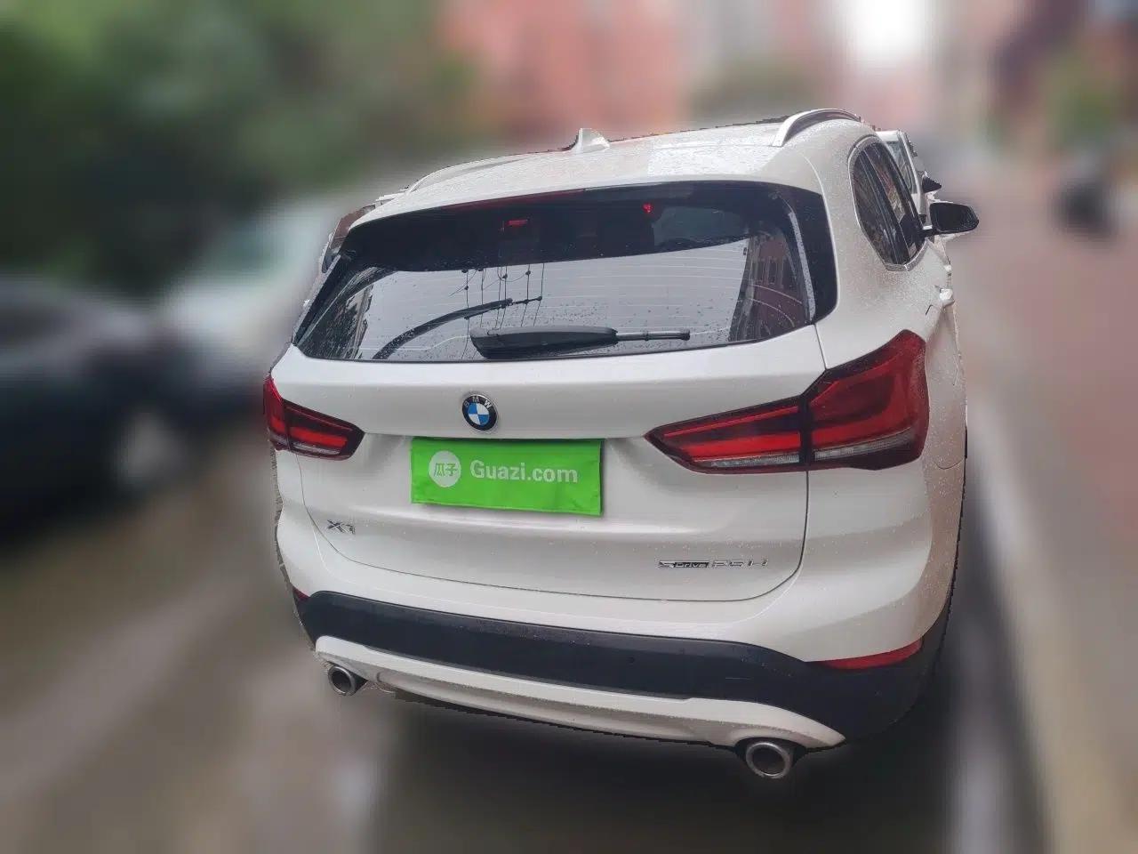 BMW X1 2022 sDrive25Li Leading Model — миниатюра 5