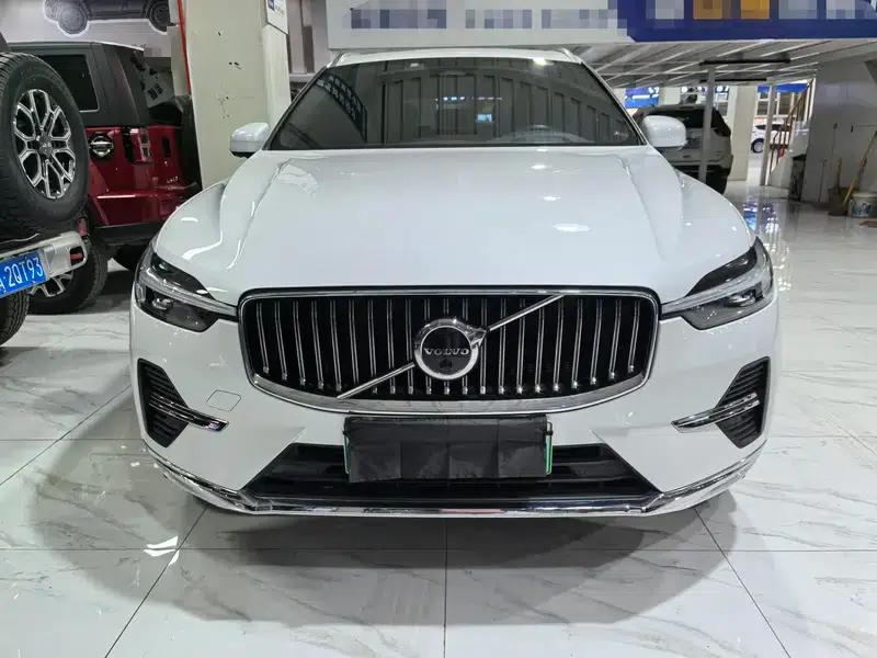 2022 Volvo XC60 PHEV T8 AWD Inscription Sport Edition — миниатюра 2
