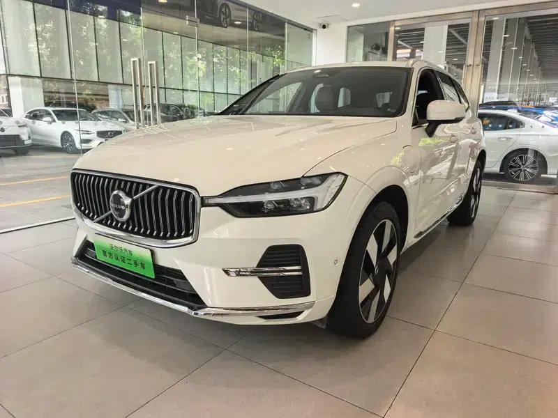 2024 Volvo XC60 PHEV T8 AWD Long Range Smart Luxury Edition — миниатюра 1
