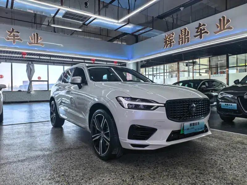Volvo XC60 PHEV 2020 Facelift T8 E-Drive Hybrid Smart Sport Edition — миниатюра 3