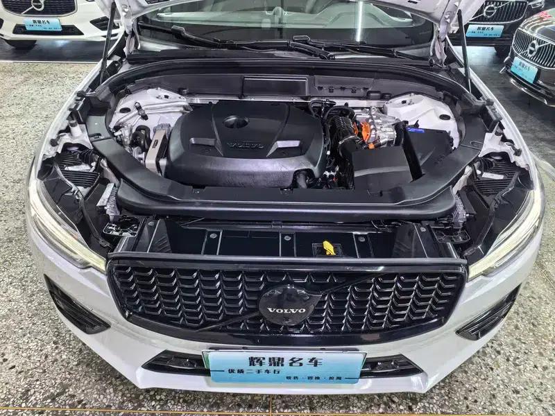 Volvo XC60 PHEV 2020 Facelift T8 E-Drive Hybrid Smart Sport Edition — миниатюра 8