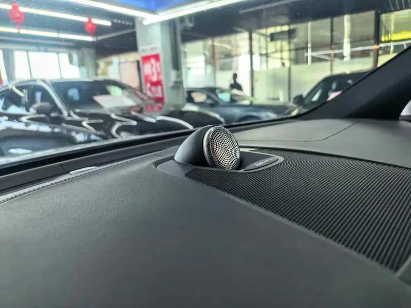 Volvo XC60 PHEV 2020 Facelift T8 E-Drive Hybrid Smart Sport Edition — миниатюра 9