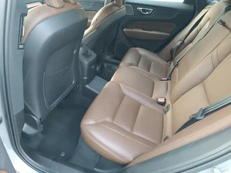 2024 Volvo XC60 PHEV T8 AWD Long Range Smart Luxury Edition — миниатюра 21