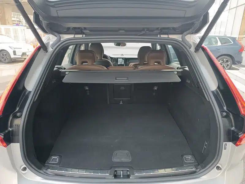 2024 Volvo XC60 PHEV T8 AWD Long Range Smart Luxury Edition — миниатюра 22
