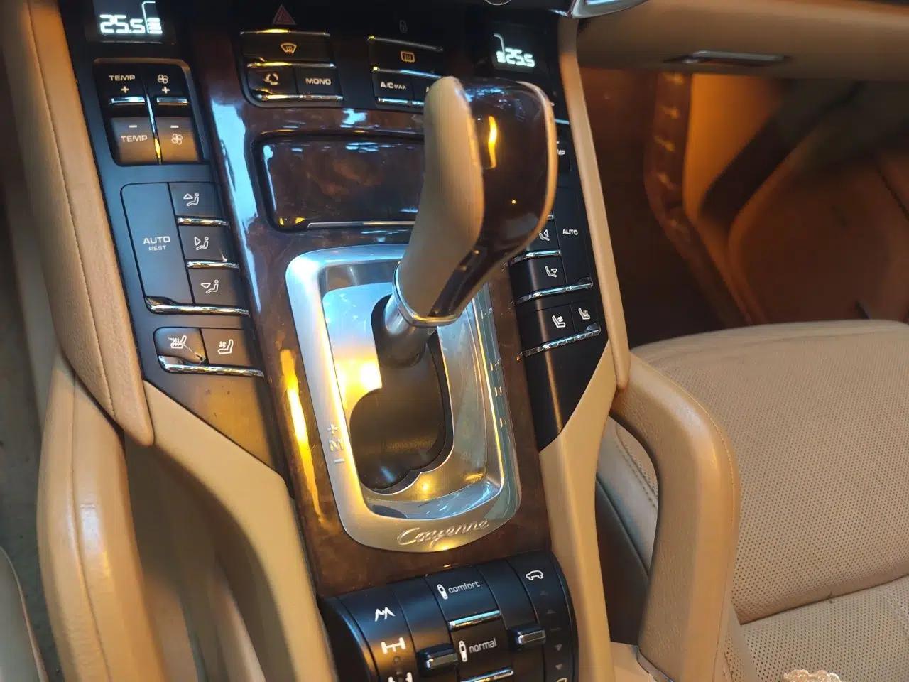 Porsche Cayenne 2011 Cayenne 3.0T — миниатюра 14