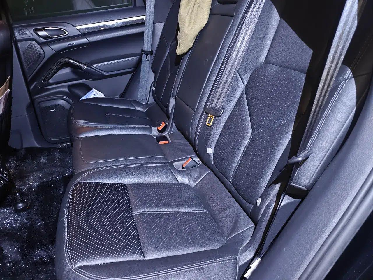 Porsche Cayenne 2011 Cayenne S Hybrid 3.0T — миниатюра 17