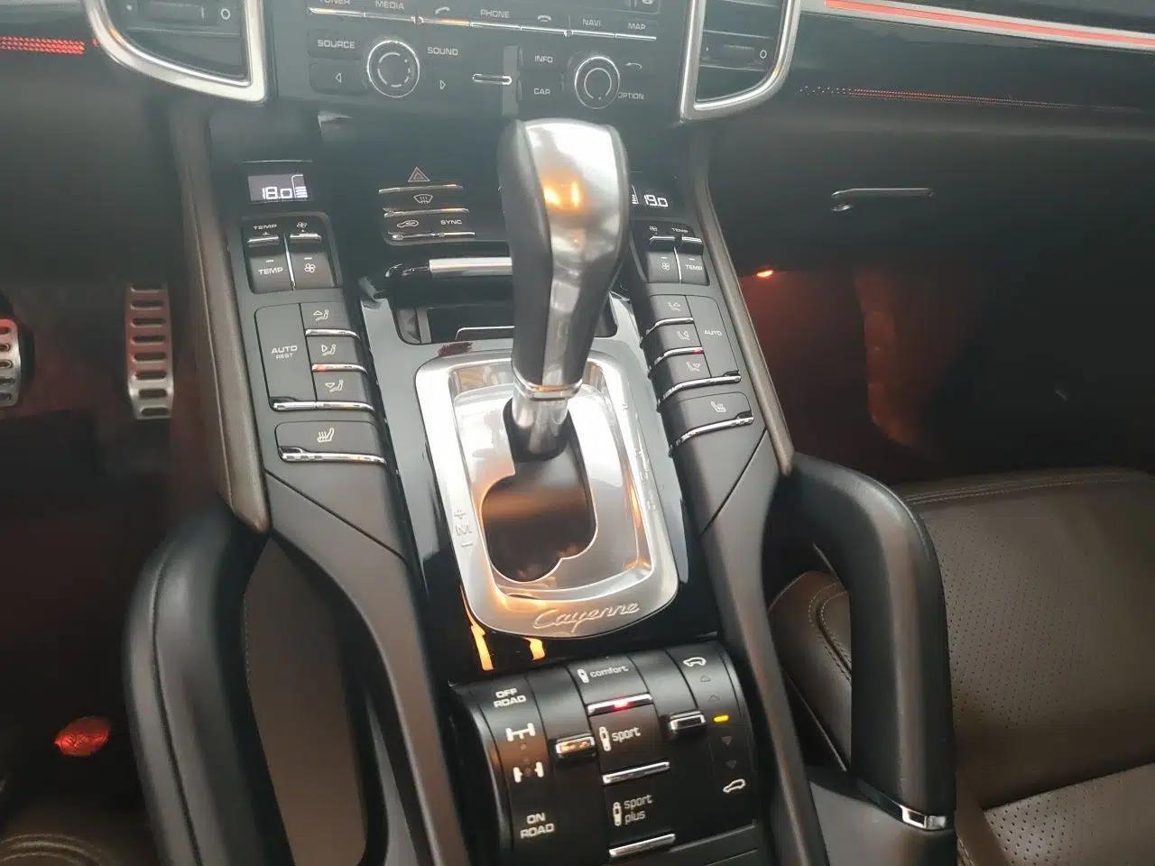 Porsche Cayenne 2015 Cayenne 3.0T — миниатюра 14