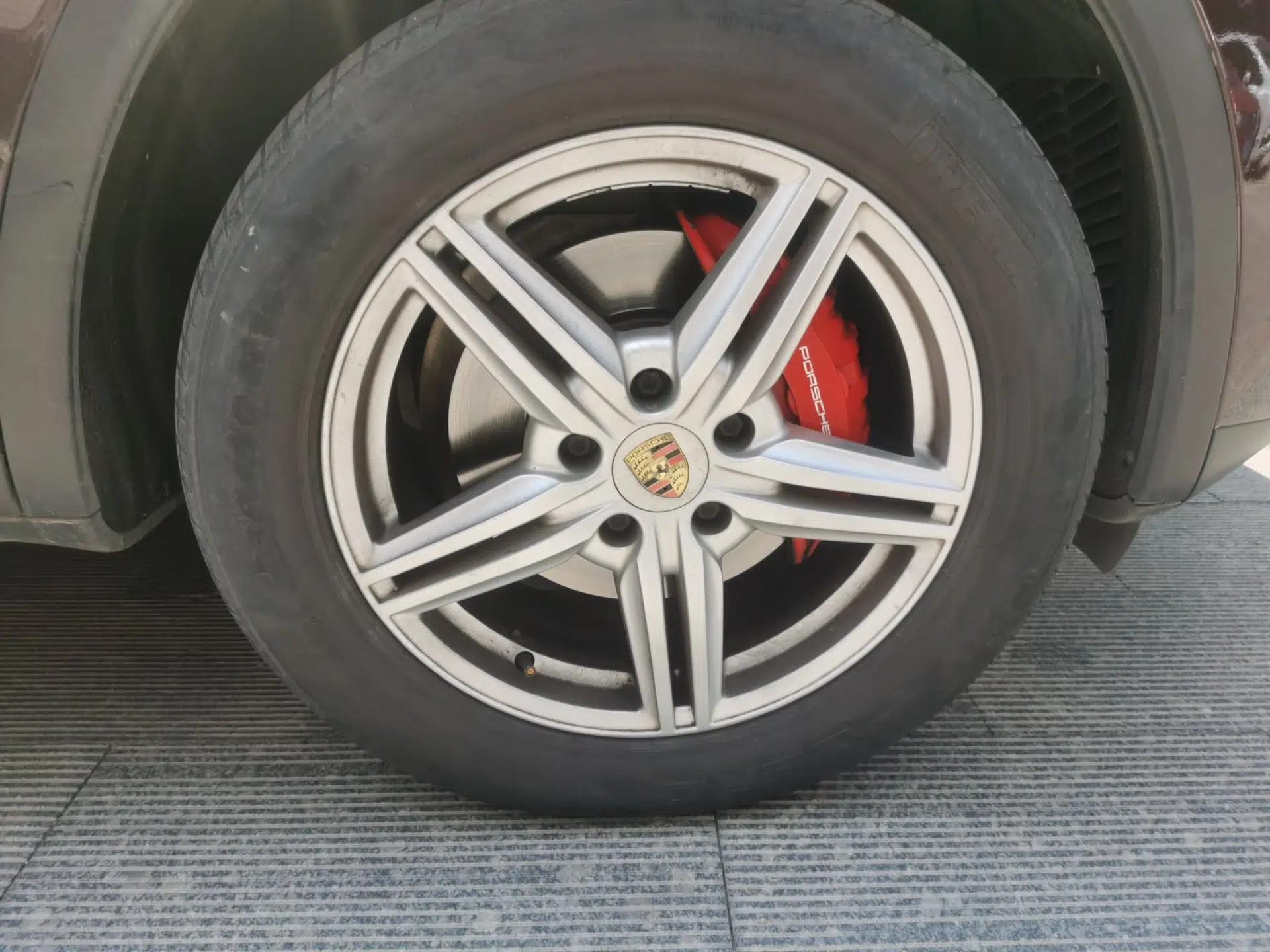 Porsche Cayenne 2011 Cayenne 3.0T — миниатюра 8