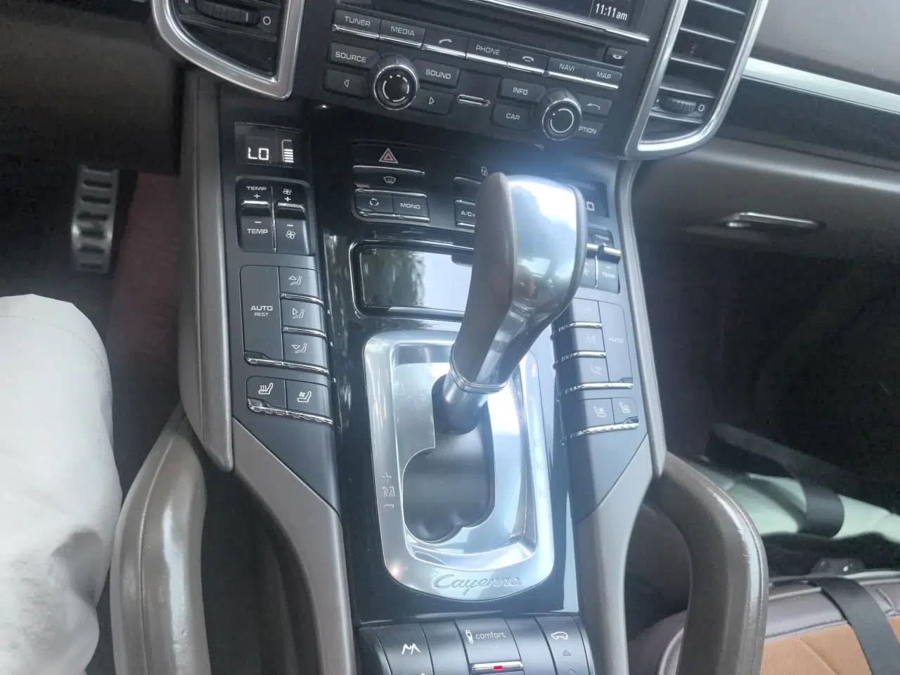 Porsche Cayenne 2011 Cayenne 3.0T — миниатюра 14