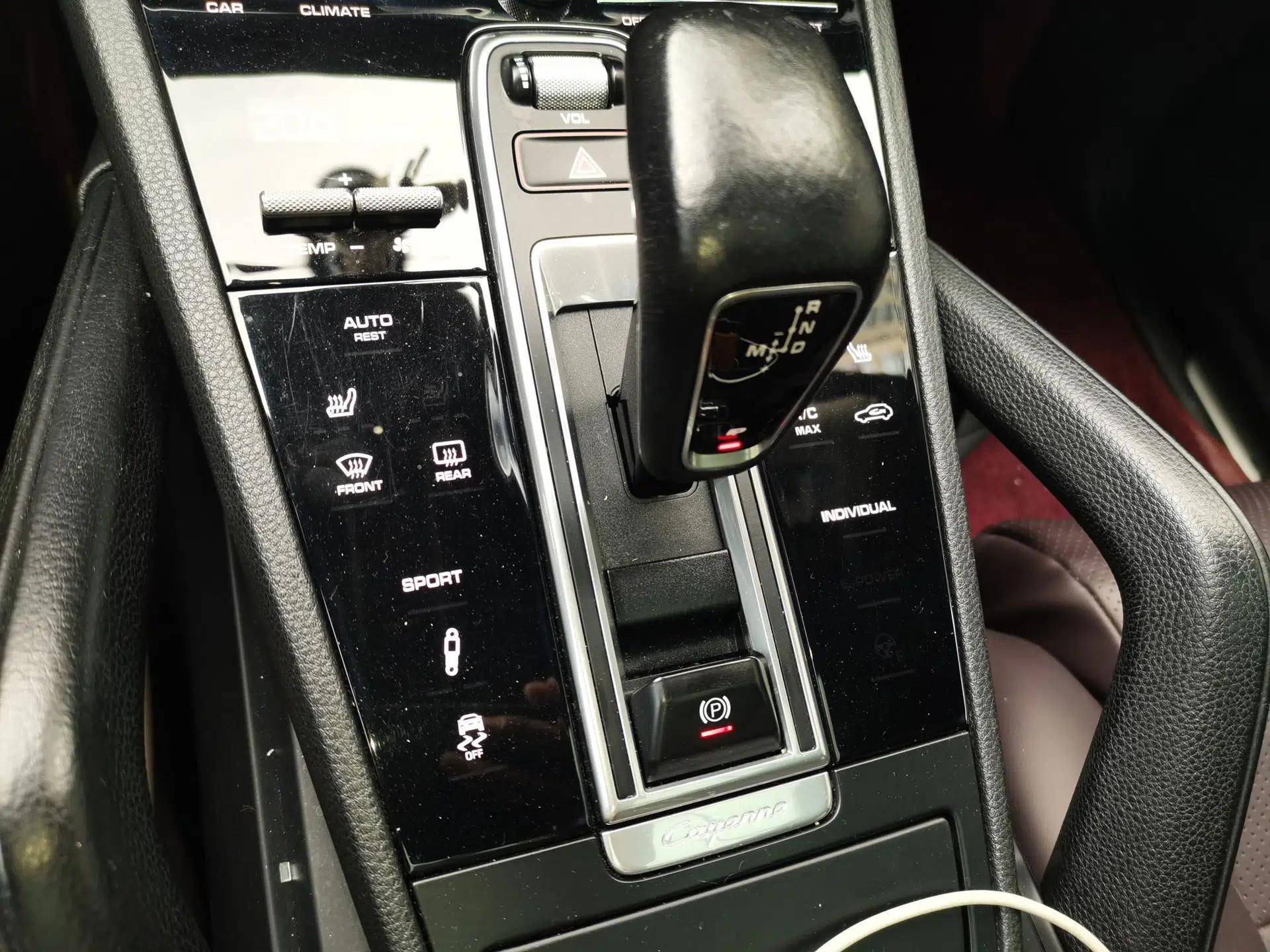 Porsche Cayenne 2019 Cayenne 3.0T — миниатюра 14