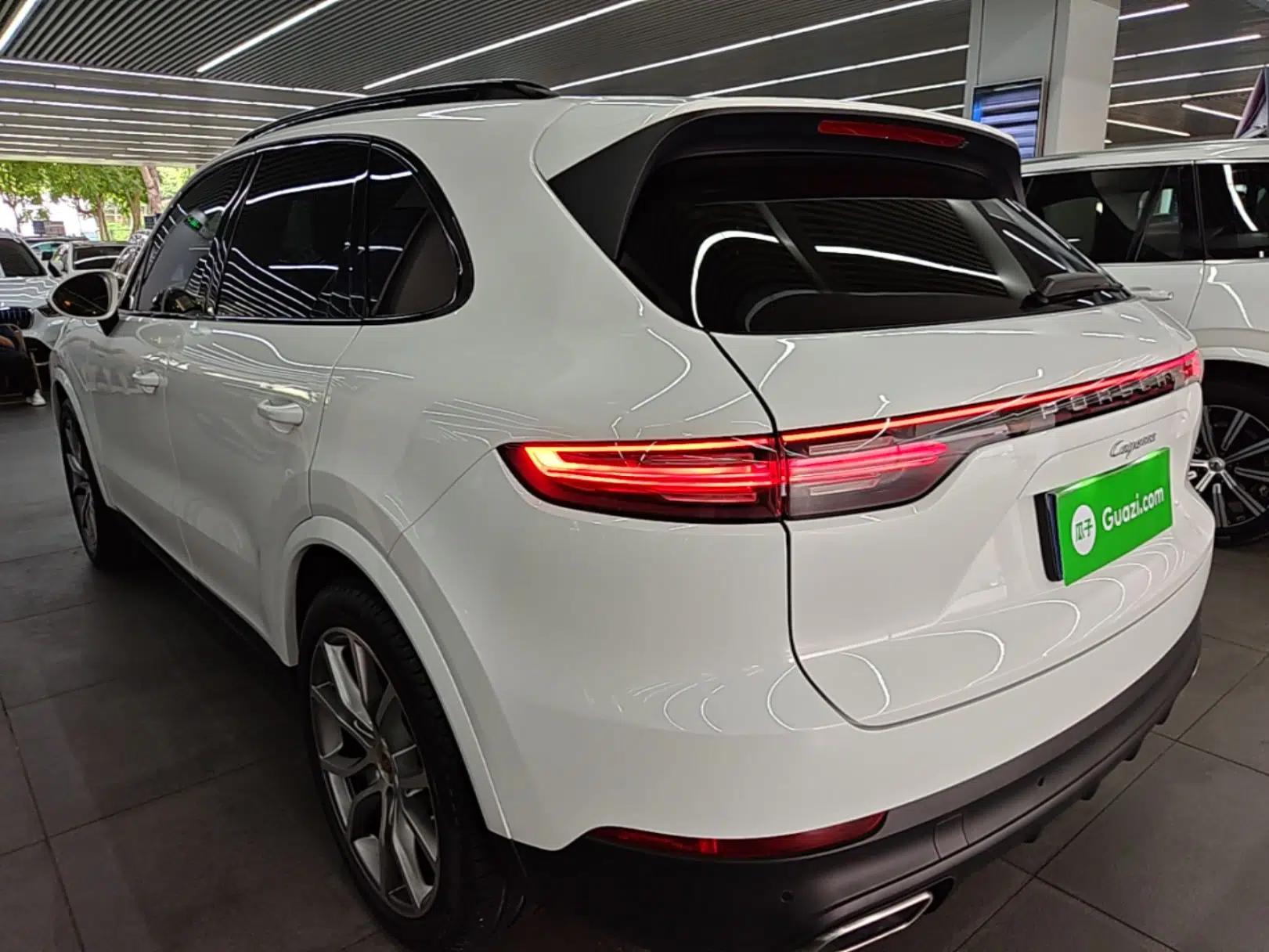 Porsche Cayenne 2022 Cayenne 3.0T Platinum Edition — миниатюра 4