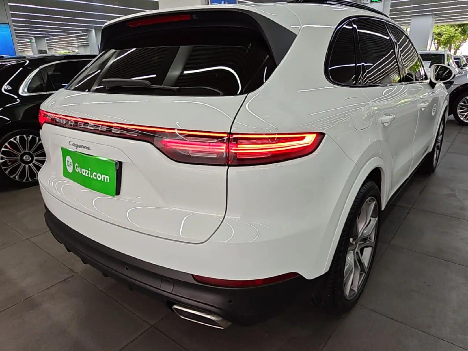 Porsche Cayenne 2022 Cayenne 3.0T Platinum Edition — миниатюра 6