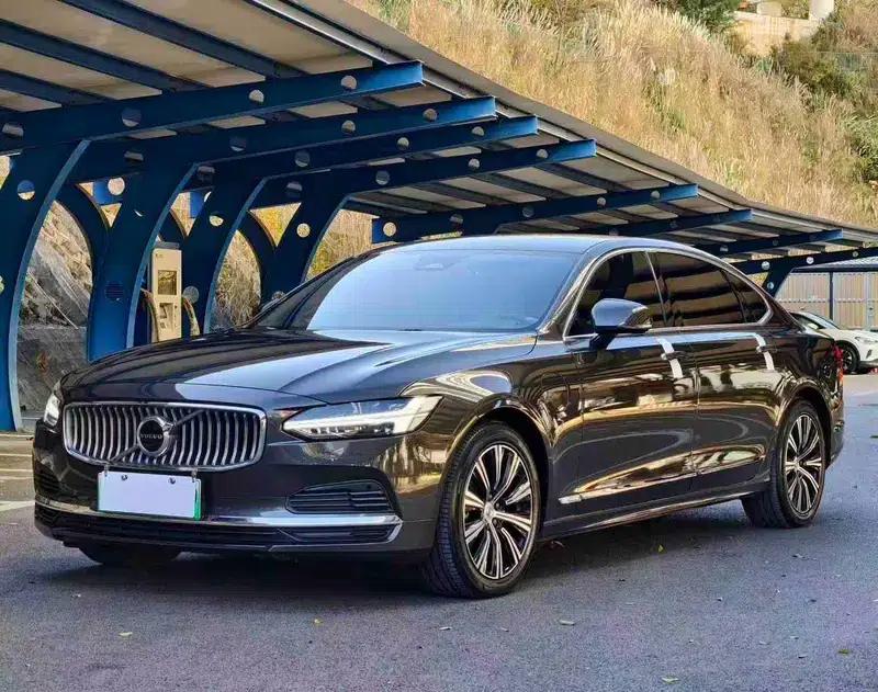2021 Volvo S90 PHEV T8 E-Drive Hybrid Smart Luxury Edition — миниатюра 1