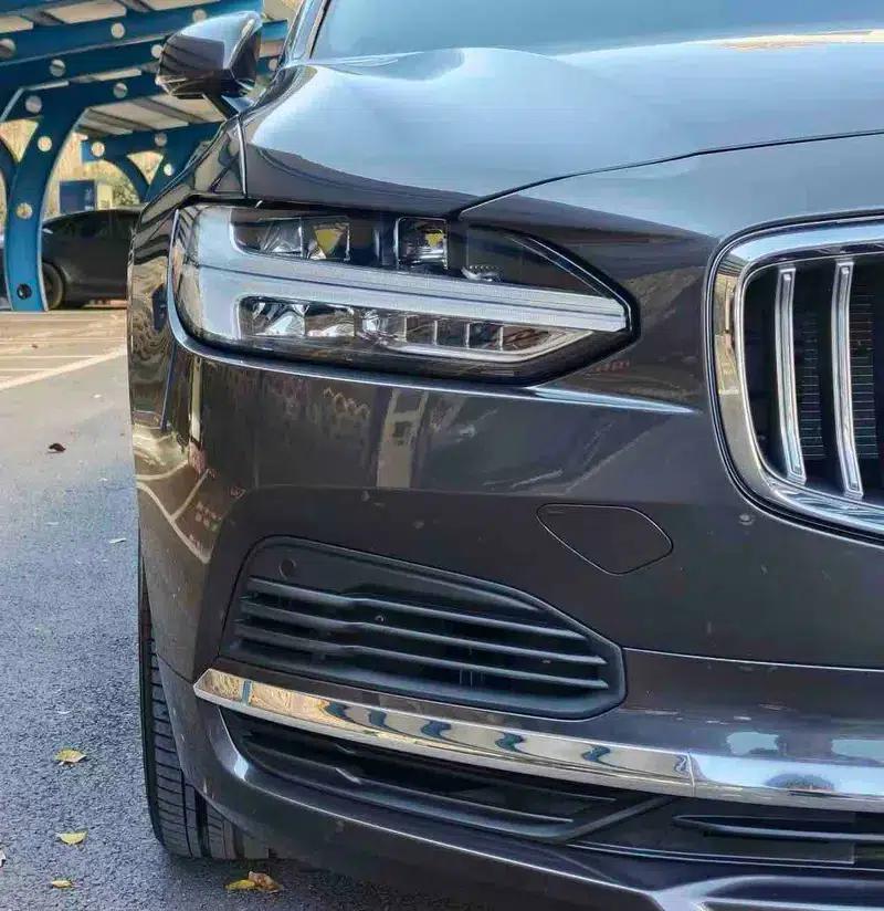 2021 Volvo S90 PHEV T8 E-Drive Hybrid Smart Luxury Edition — миниатюра 15
