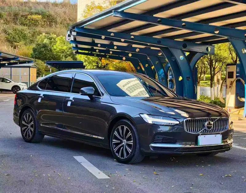 2021 Volvo S90 PHEV T8 E-Drive Hybrid Smart Luxury Edition — миниатюра 3