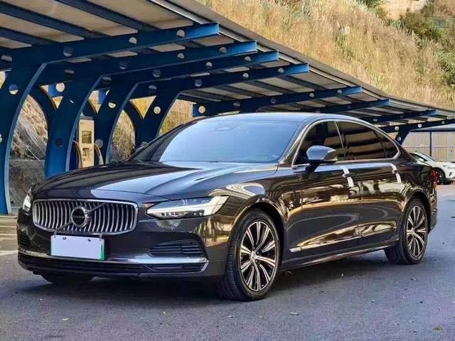 2021 Volvo S90 PHEV T8 E-Drive Hybrid Smart Luxury Edition