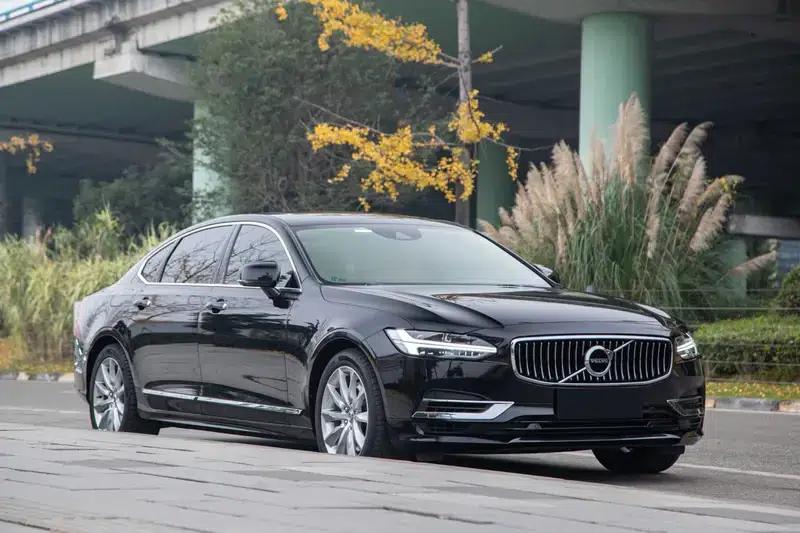 Volvo S90 PHEV 2020 2.0T T8 E-Drive Hybrid Smart Luxury Edition — миниатюра 3