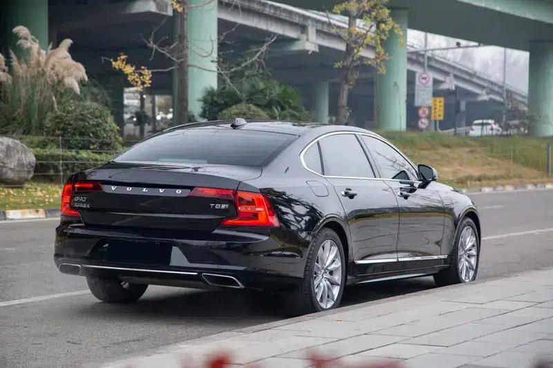 Volvo S90 PHEV 2020 2.0T T8 E-Drive Hybrid Smart Luxury Edition — миниатюра 6