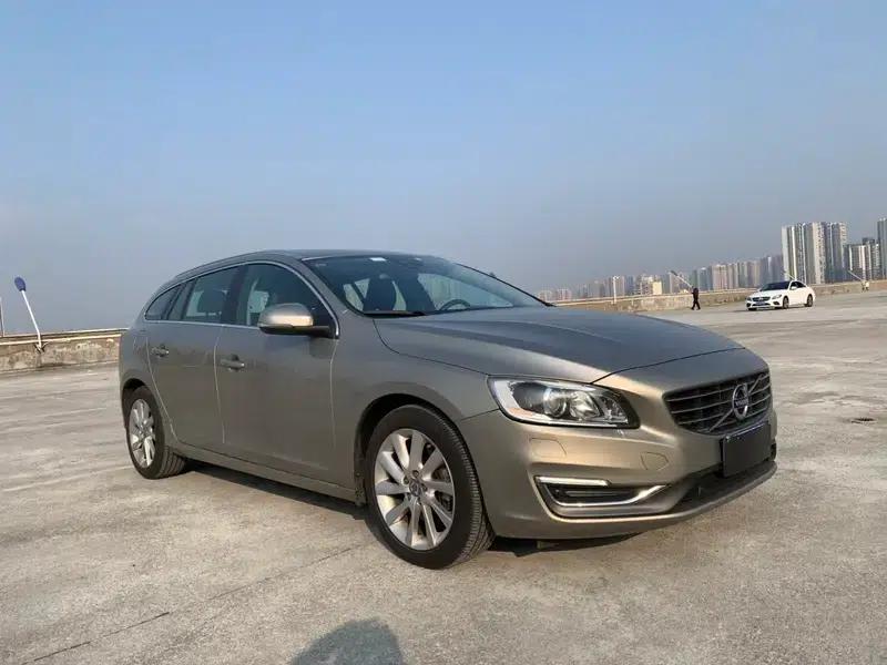 2015 Volvo V60 T5 Smart Edition — миниатюра 3