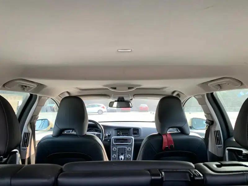 2015 Volvo V60 T5 Smart Edition — миниатюра 23