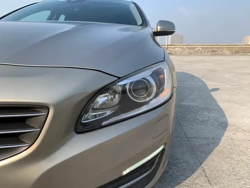 2015 Volvo V60 T5 Smart Edition — миниатюра 9