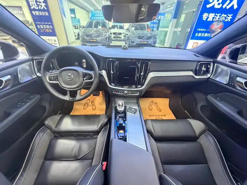 2024 Volvo V60 B5 Smart Sport Edition — миниатюра 10