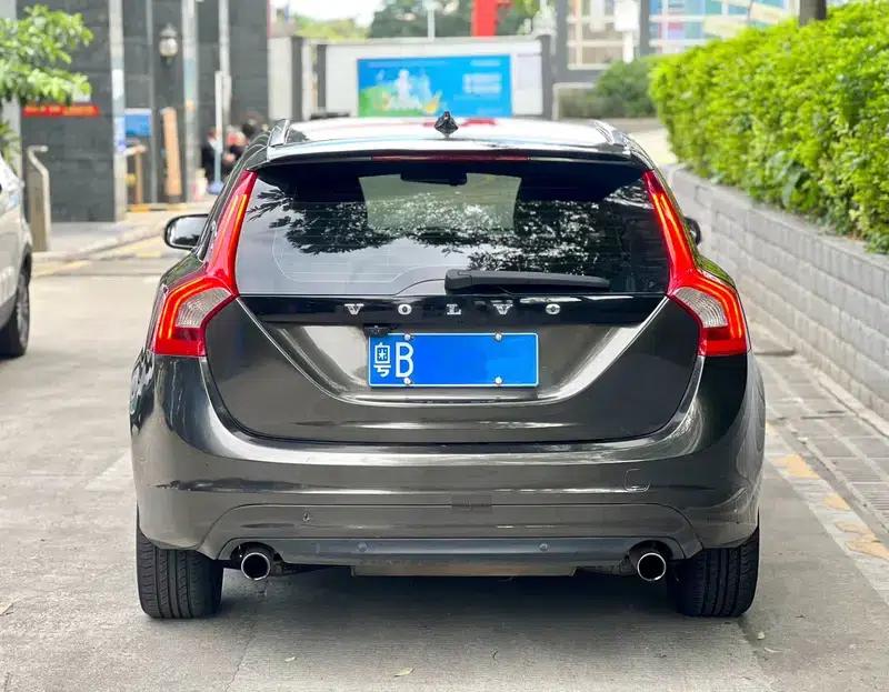 2013 Volvo V60 T5 Comfort Edition — миниатюра 4
