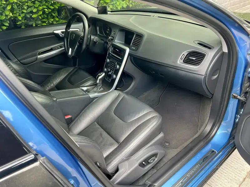 2013 Volvo V60 T5 Comfort Edition — миниатюра 5