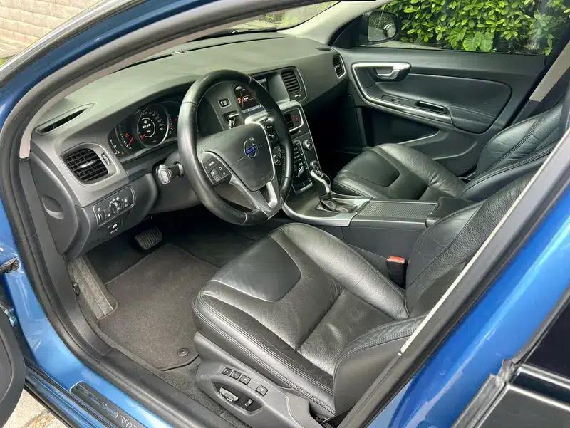 2013 Volvo V60 T5 Comfort Edition — миниатюра 8